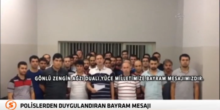 Eksi yedinci kattan duygulandıran bayram mesajı