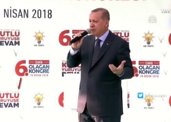 Erdoğan’ın; “diz boyu, iliğine kadar işlemiş yalanları”