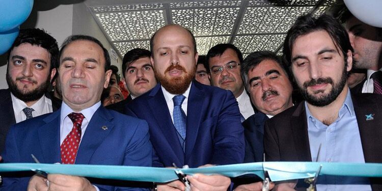 17/25 Aralık yolsuzluk operasyonu ve TÜGVA’nın doğuşu