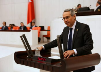 CHP’li Zeyrek 17-25 Aralık’ın üzerini kapatan Adalet bakanı Yargı talimat almaz diyemez