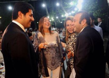 Zarrab’tan ziyaretçilerine “kumpas”