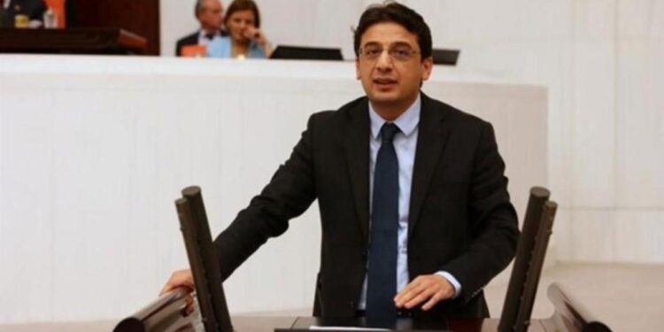 CHP Milletvekili Emre: ” Reza Zarrab’ın komisyoncusunu büyükelçi olarak atadınız”