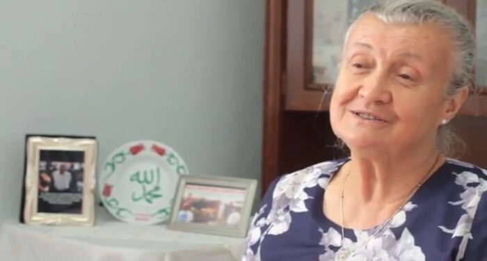 Atayün kardeşlerin annesi evlatlarına hasret gitti