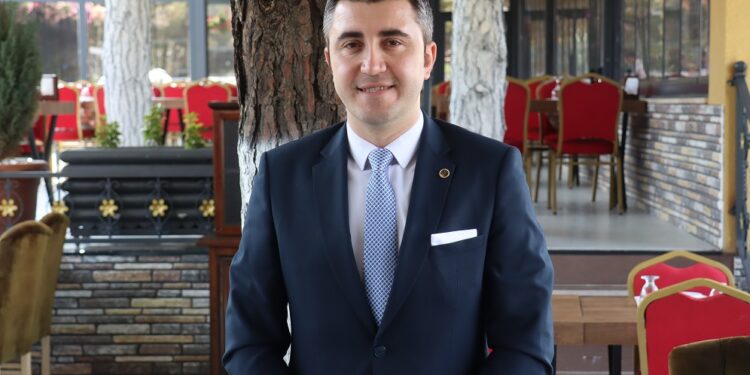 Muhalefet sessiz kaldı, 17-25 Aralık’ın 10. yıldönümünde CHP Keşan İlçe Başkanı konuştu: “Cumhuriyet tarihinin en büyük yolsuzluk ve rüşvet olayını unutturmayacağız.”