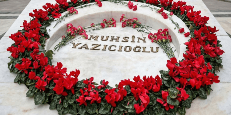 Muhsin Yazıcıoğlu Vefatının 17. Yılında Anılıyor